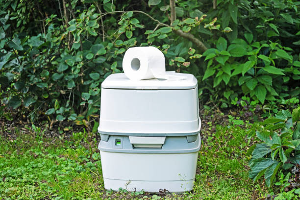 Best Portable restroom trailer rental  in Richnd Heights, MO